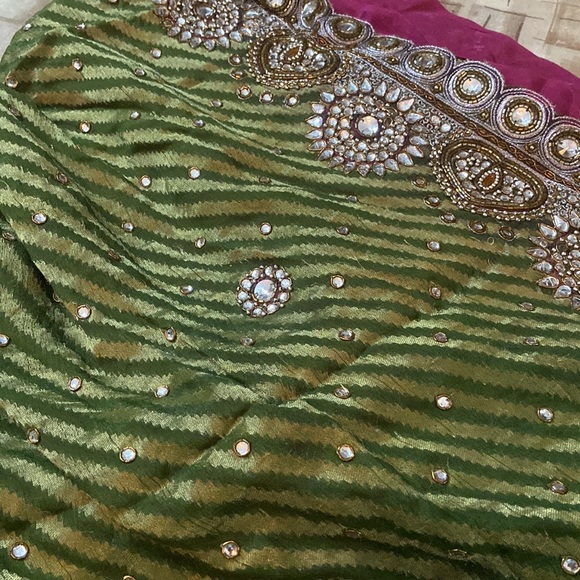Authentic pure handwork saree - Picture 4 of 5